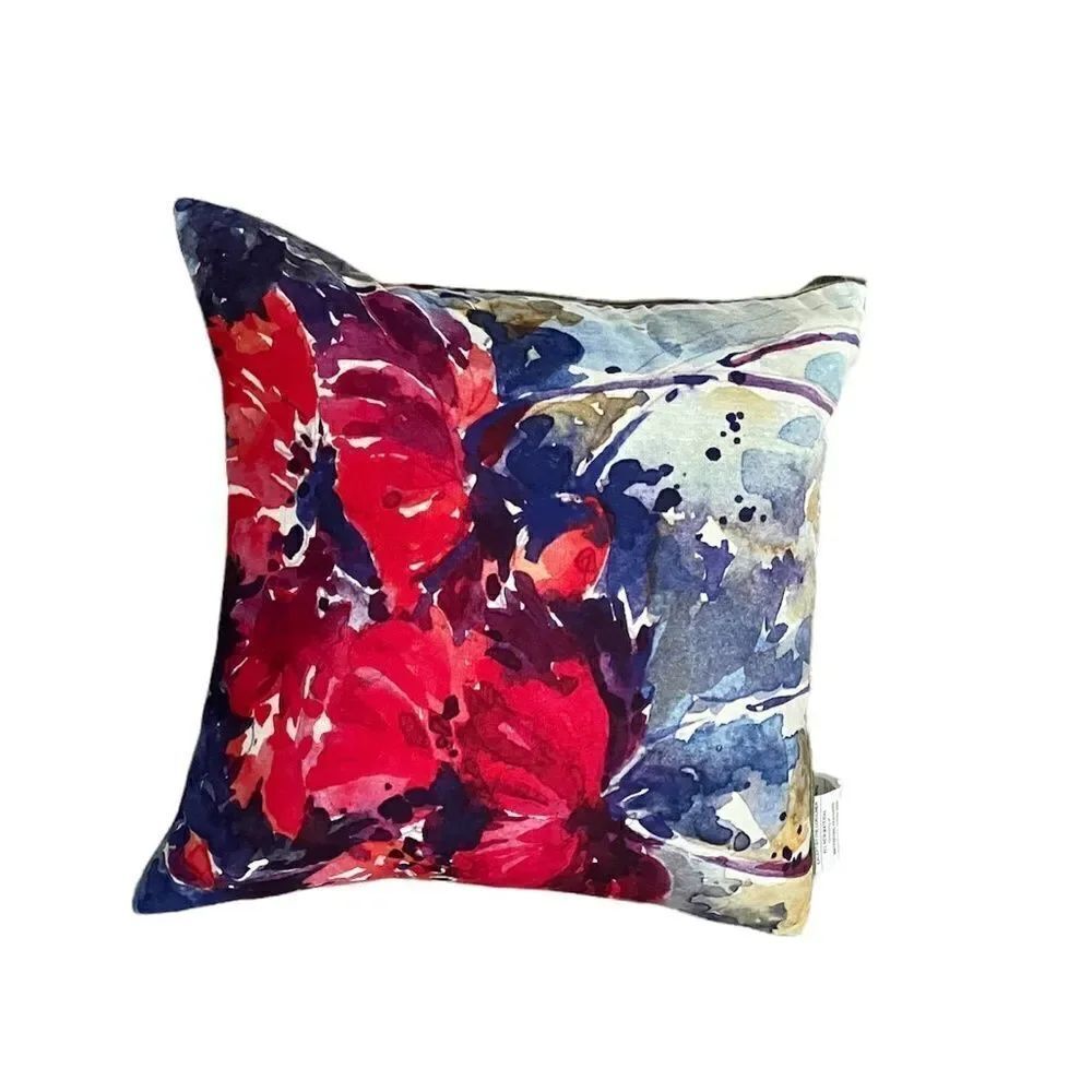 NWT Waterfall Feathers 19" square Accent Pillow w/insert